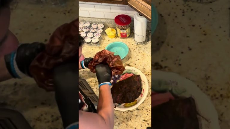 Smoked Chicken & Pork with Homemade Sauces – Riff Pit Style #meat #chicken #bbq