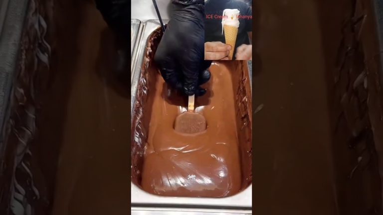 New ICE Cream chocolat #icecream #food #dessert #cake #recipe #foodie #streetfood #اكلتك