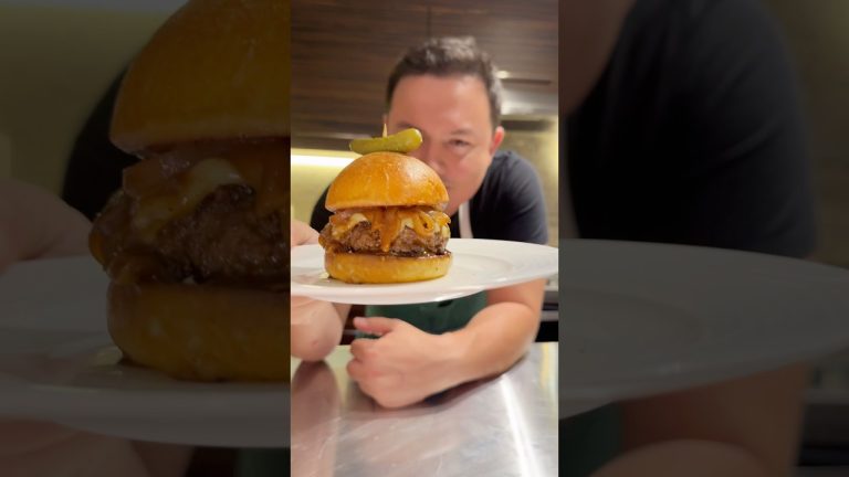 HAMBURGUESA DE RIBEYE DESDE CERO 🍔  #shorts