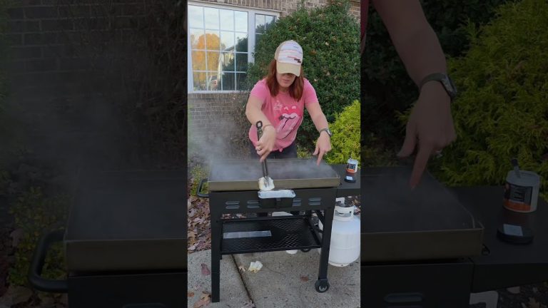Seasoning My Brand New 28″ Blackstone Omnivore Griddle  Before Giving It Away – Outdoor  Cooking