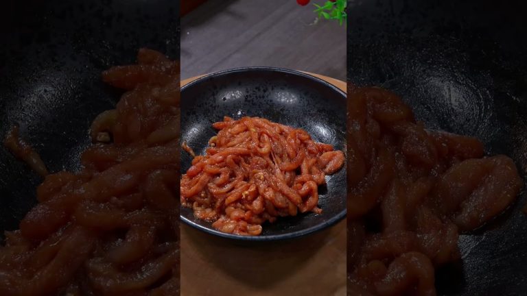 Stir-fried shredded carrots with pork, simple and delicious  #recipe #cooking