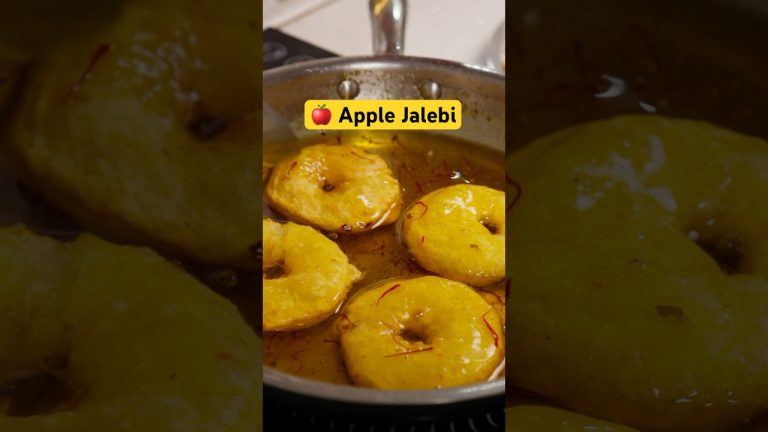 ऐसी Apple Jalebi पहले कभी नहीं देखी होगी 😍 | Unique Dessert Recipe