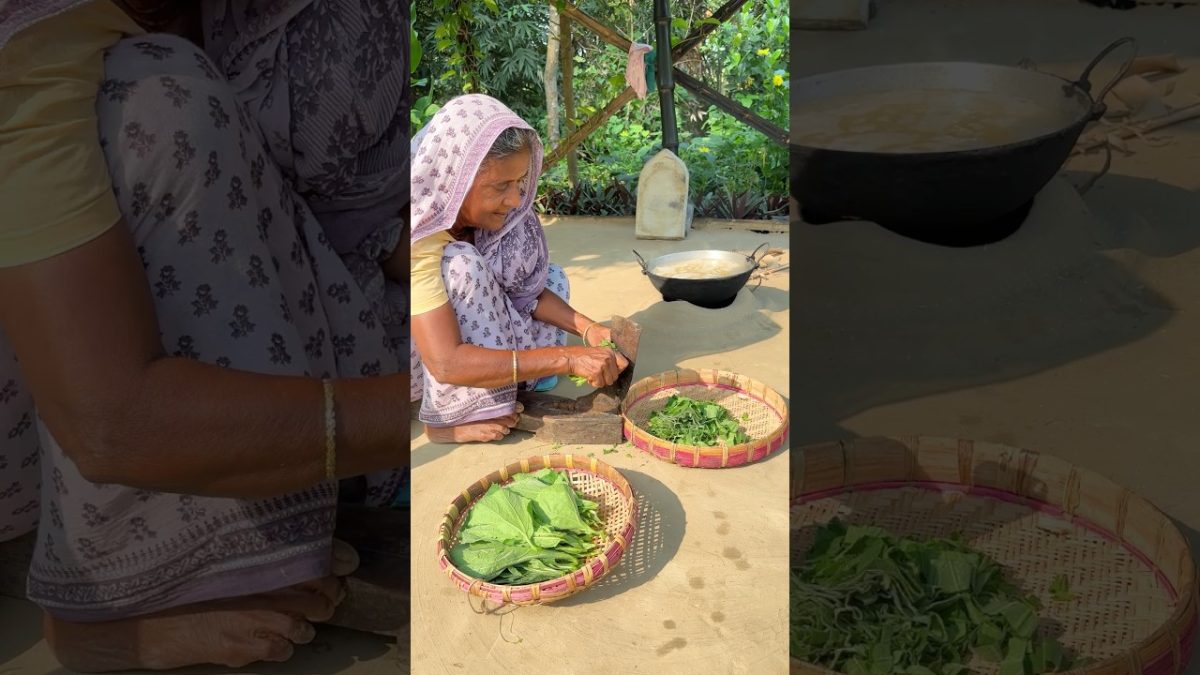 Lau Pata Bhorta | Traditional Bengali Village Style Recipe #shorts #cooking #recipe #villagefood