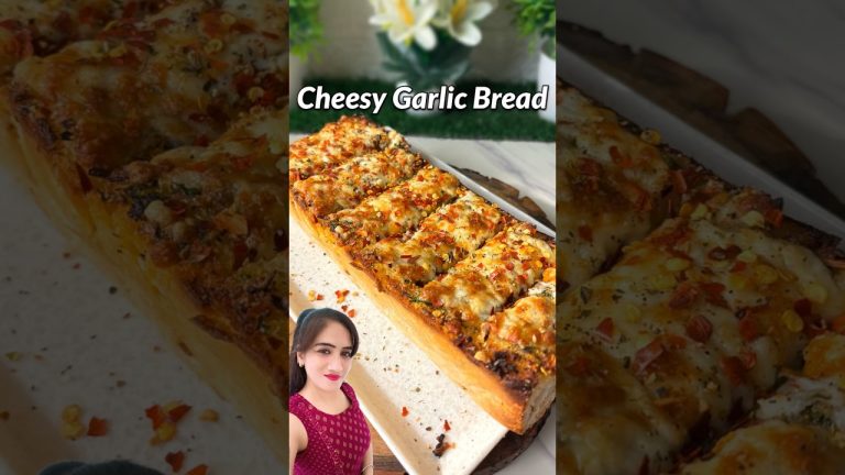 Cheesy Garlic Bread Recipe #garlic #recipe #shorts