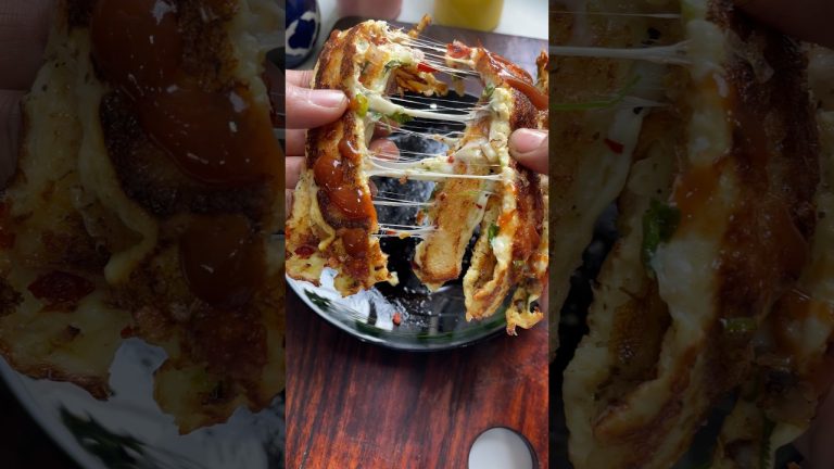 Cheesy Bread Strips #viral #food #youtubeshorts #recipe #breakfast #bread