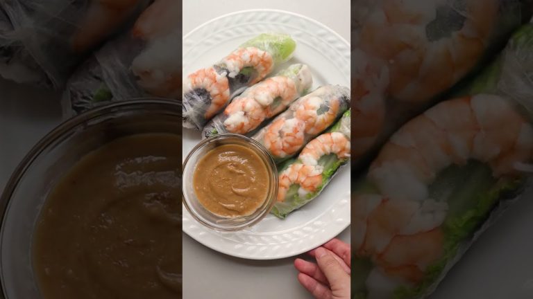 Vietnamese Spring Rolls with Pork & Shrimp (Goi Cuon Tom Thit)