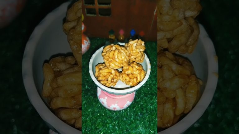 Make Mini Murmura Laddu 🍘 | ASMR Mini Cooking | Indian Sweet Recipe | Crunchy Ladoo #ytshorts #short