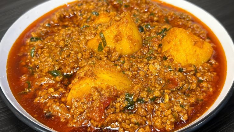 Keema Aloo Recipe | How To Make Aloo Keema Curry Recipe | Minced Meat and Potato Curry Recipe