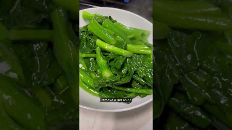how to cook Cantonese Beef and Gai Lan Stir Fry (芥蘭牛)