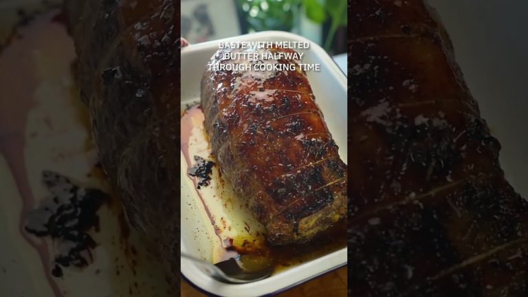 Garlic & Herb Roast Beef with Crispy Hasselback Potatoes 🍖