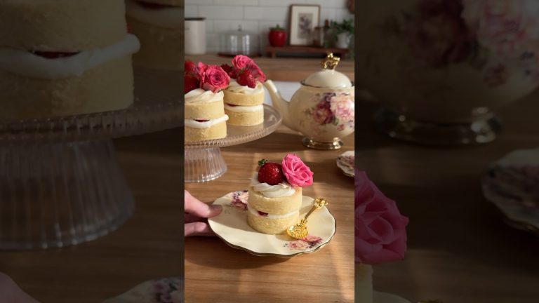 Bridgerton Tea Cakes 🫖 #dessert