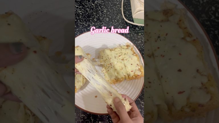 🧀 This Cheesy Garlic Bread Will Change Your Life! #CheesyGarlicBread #GarlicBreadRecipe
