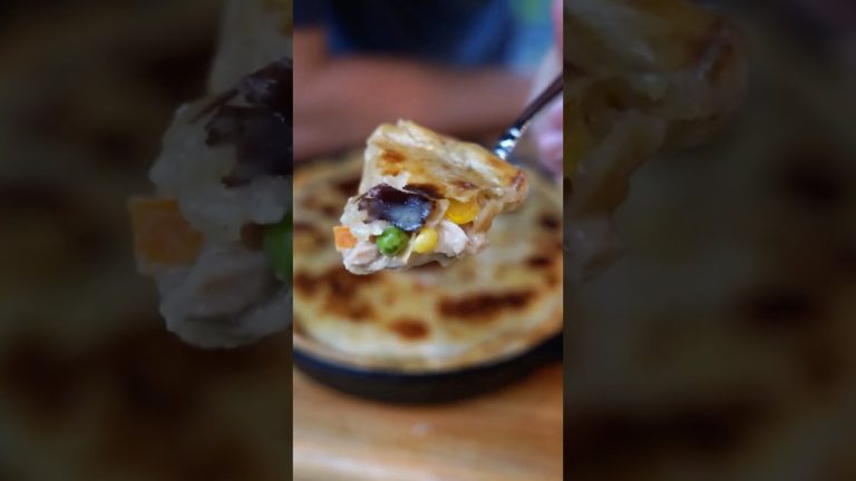 🦃🔥Smoked Turkey Pot Pie | Bear Mountain Holiday Turkey BBQ Pellets 🍂