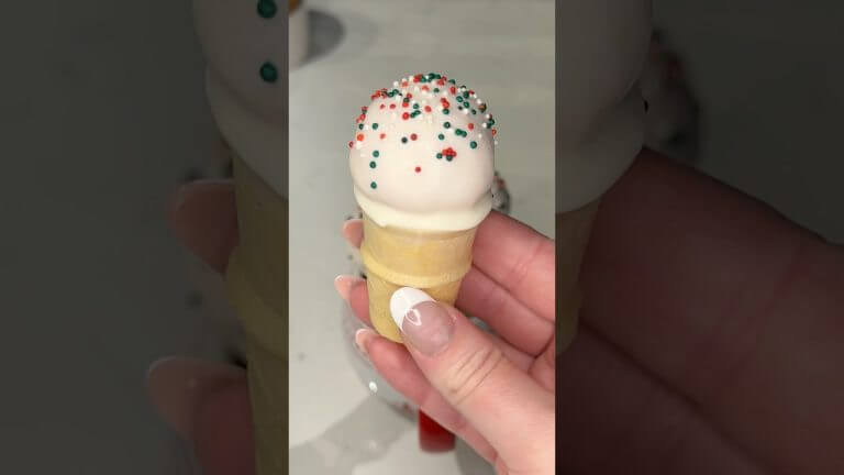 viral sugar cookie cake pop cones recipe 🎄🍦#shorts #cookies #dessert #recipe #food #joyconepartner