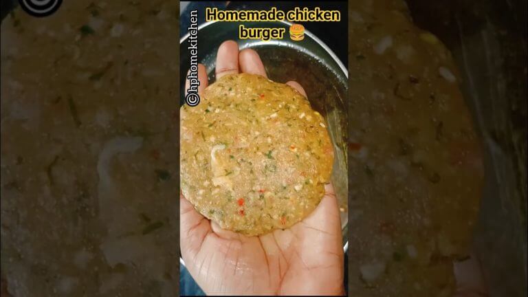 Homemade chicken burger #shortsfeed #latestrecipe #recipe #foodie #short #shorts #ytshorts #viral