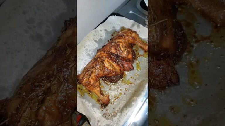 Juicy Chicken Thighs Recipe || Kuku Choma || Ndunguluther Sam #Shorts