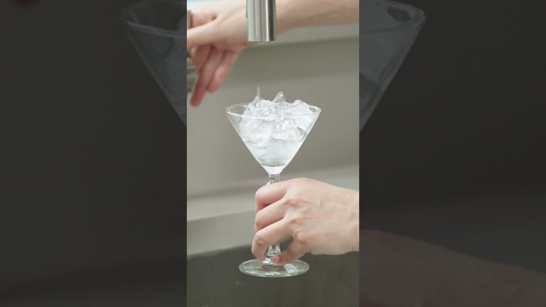 Our Hack to Quickly Chill Your Cocktail Glass