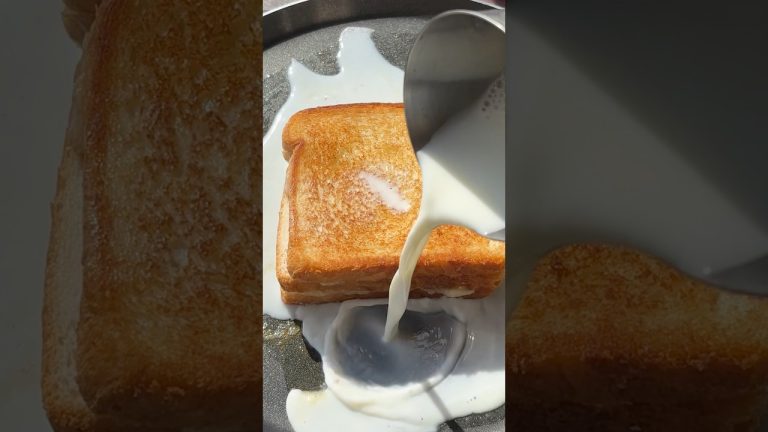 Viral Banana Milk Toast