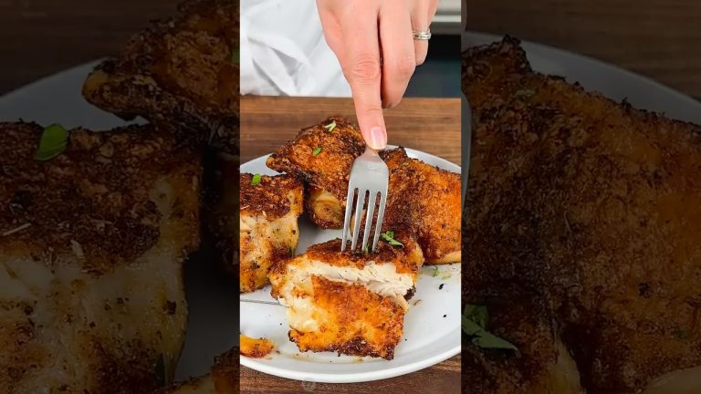 Crispy & Juicy Air Fryer Chicken Thighs: The Perfect Weeknight Dinner Recipe! #shorts