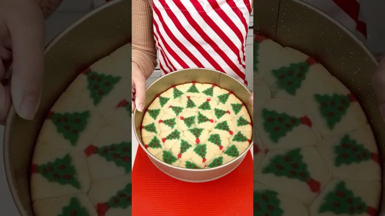 Easy holiday dessert🎄 #recipe #easyrecipe #holiday #cheesecake #christmas #dessert