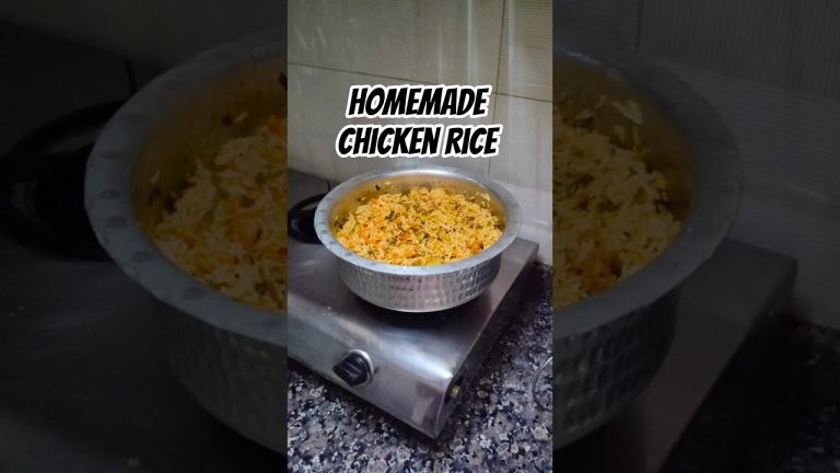 I made fried rice with leftover chicken crispy 🤤 #shorts #youtubeshorts #chickenrecipes