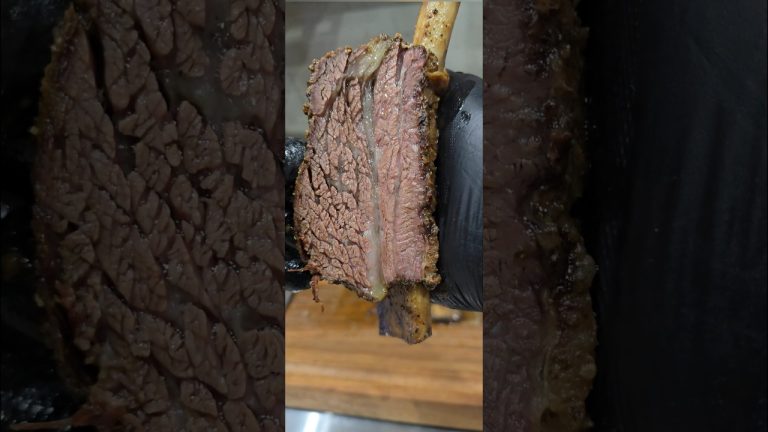 Beef Short Ribs Smoked on a GAS BBQ that automatically holds temperatures💨