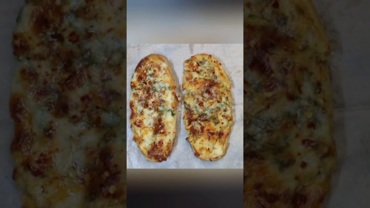 Turn Leftover Bread Into Cheesy Garlic Bread 🧄🧀