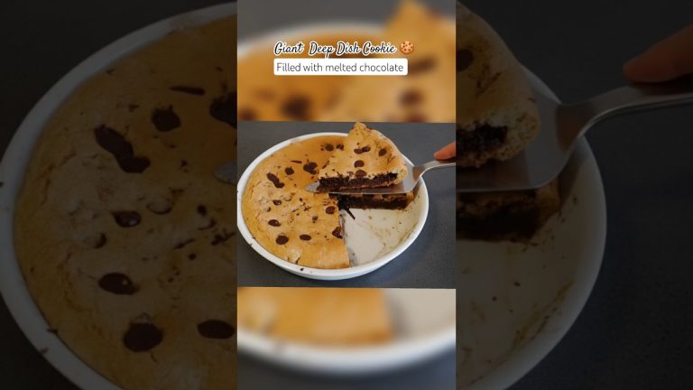 How to make Giant Chocolate Filled Deep Dish Cookie #cookie #giantcookie  #chocolatechipcookies