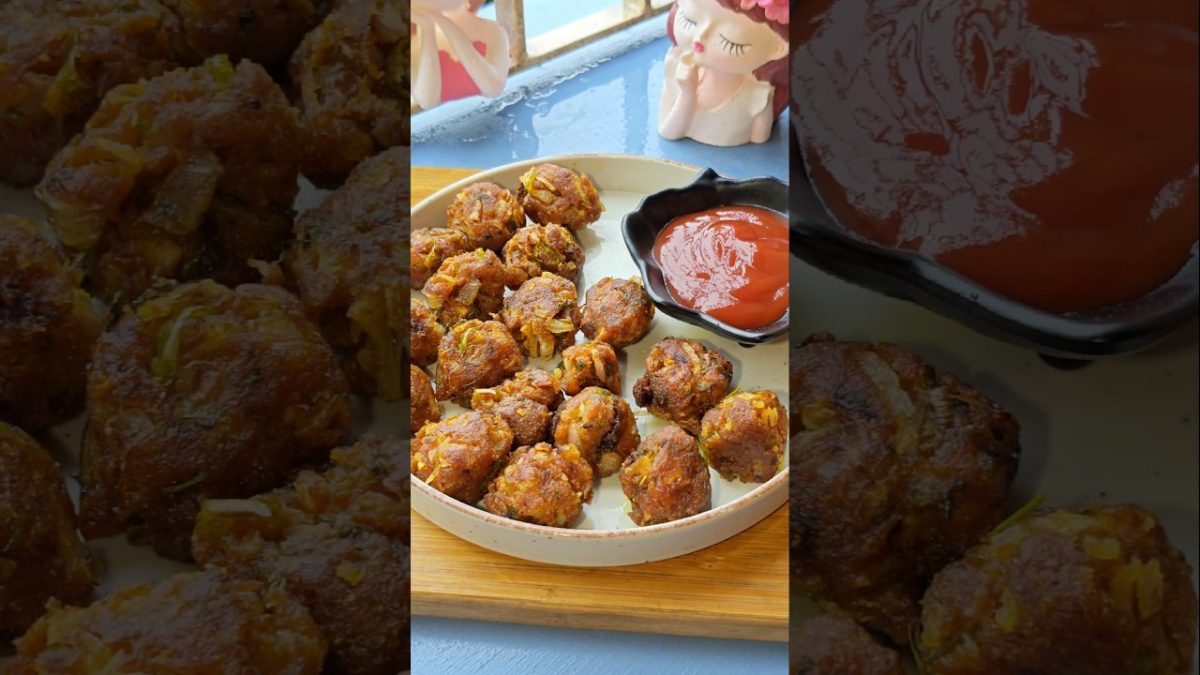 Instant Bread Pakoda | Crispy Quick Snack Recipe #shorts #bread #viralvideo #shortsfeed