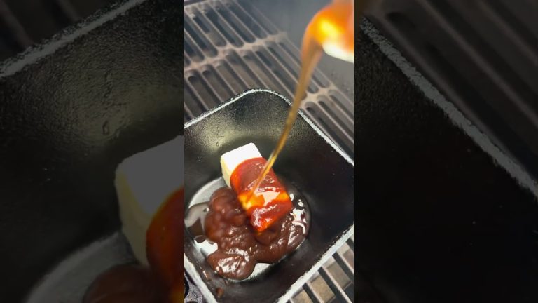 Candy Apple Smoked Ribs 😛 #bbq #smokedmeat #recipe #oklahomajoes #cooking