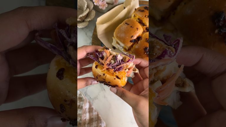 Chicken Manchurian Sliders Recipe | Easy Oven Baked Party Snack