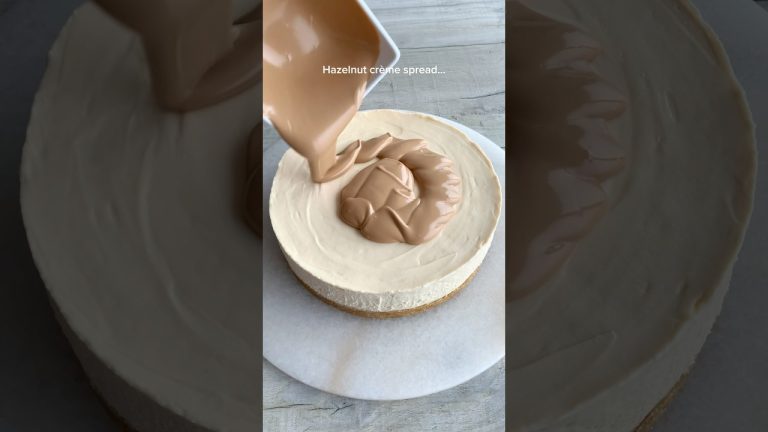 Kinder Bueno Cheesecake 😍 #shorts #recipe #food #cheesecake