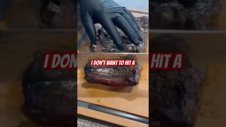 Time to slice a rack of ribs! #bbq #food #cooking #bbqribs #bbqshortribs #bbbq #bbqfoodie 🔥🔥