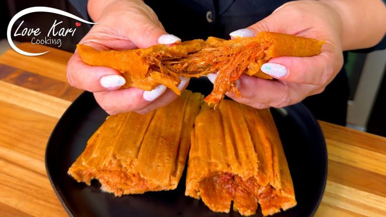 The best Tamales Rojos de Puerco con Chile Colorado Red Pork Tamale Recipe