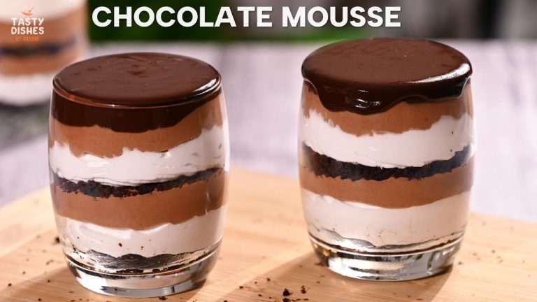 Eggless Chocolate Mousse Recipe | No-Bake Dessert with Fudgy Brownie Base | Café-Style & Easy