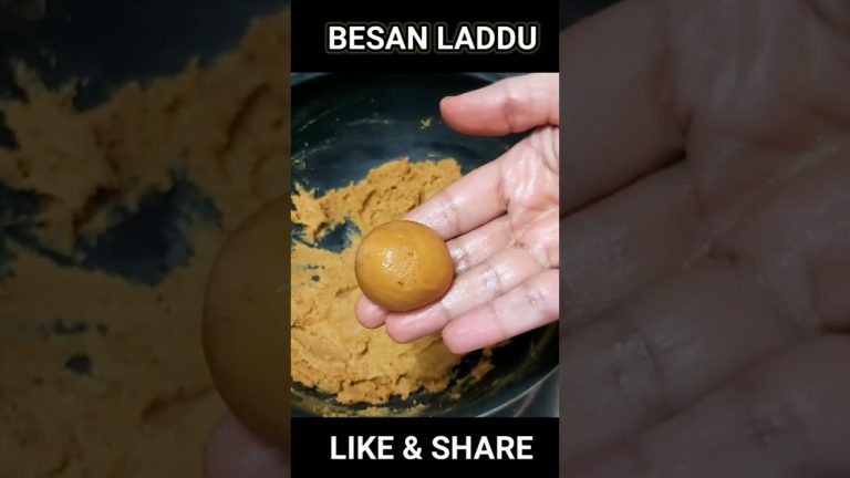 Traditional Besan Laddoo #besan #besanladdoo #sweetsrecipe #winter #winterspecial #shorts #recipe