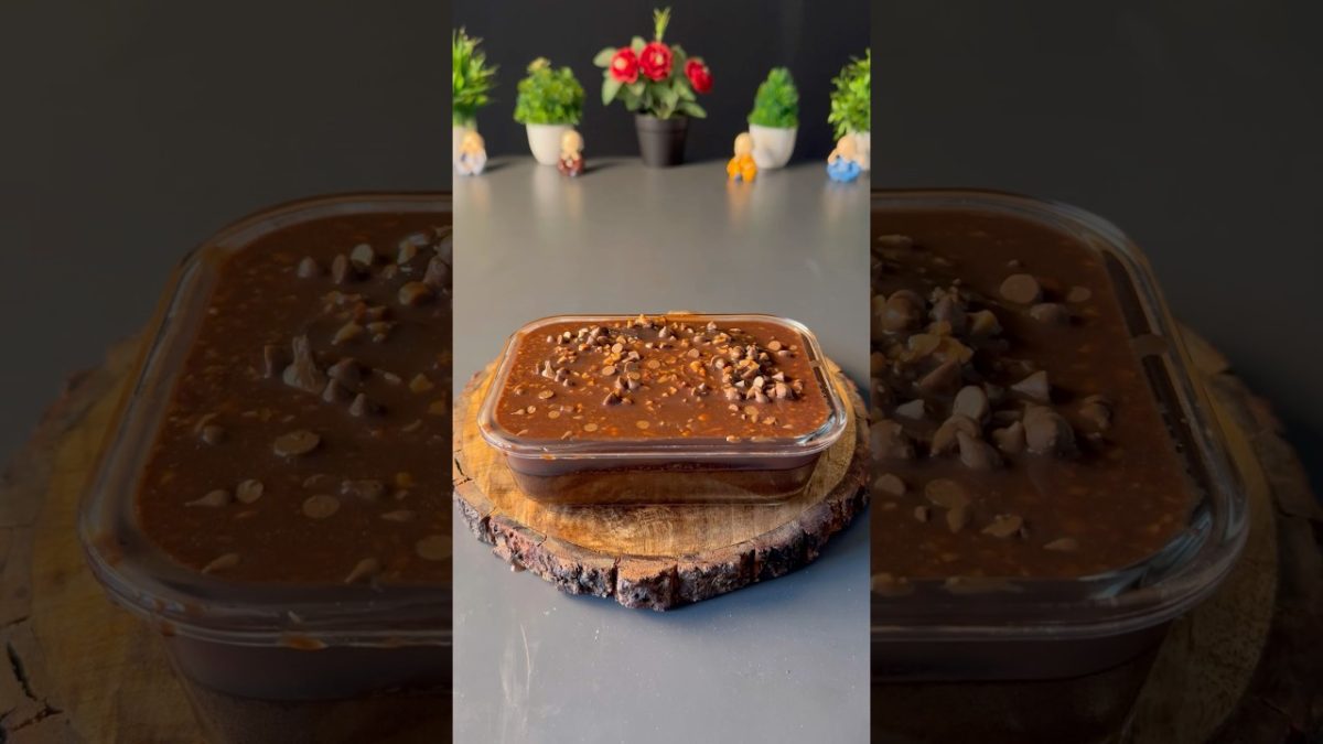 Melted Chocolate Cake Recipe #shorts #recipe #chocolate #cake