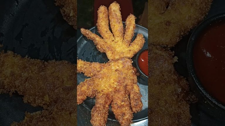 Hand Shape Crispy Chicken Fry Recipe🖐️🍗 #recipe #shorts #trending