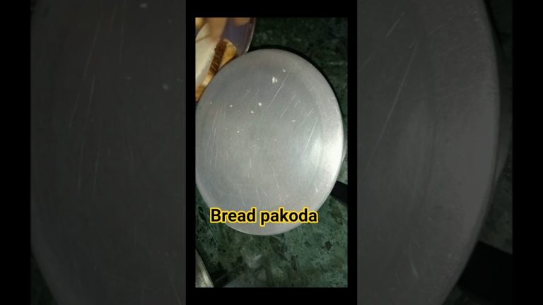 bread pakoda recipe #shots # mona vlog