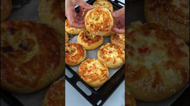 Mayasiz pogaca tarifim yorumda 🙌#trending #youtubeshorts #shots #recipe #bread #poğaça #tarif