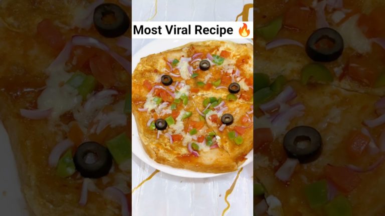 Viral Bread Pizza | No Oven, just pure Cheesy magic🔥#pizza #breadrecipe #youtubeshorts