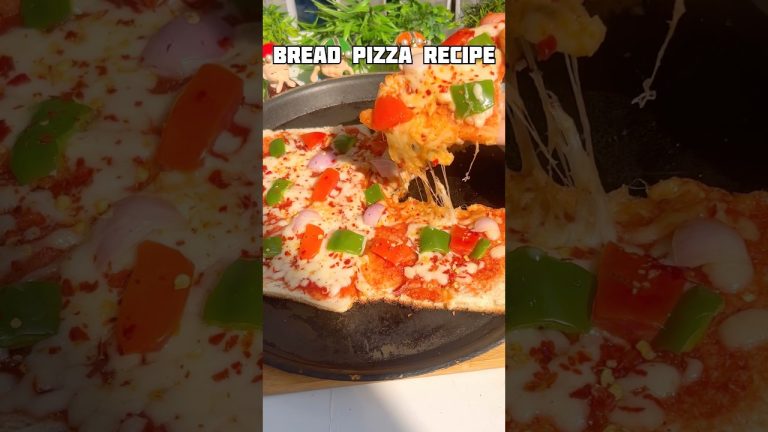 Trending recipe of homemade bread pizza #recipe #bread #pizza #pizzarecipe #viral #pizzalover