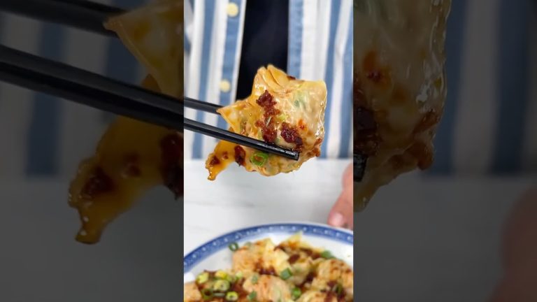 If you’re going to make ONE thing with leftover ham please let it be these spicy wontons.