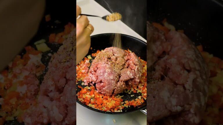 How to Make a Perfect Minced Pork Burrito in Minutes! 🌯