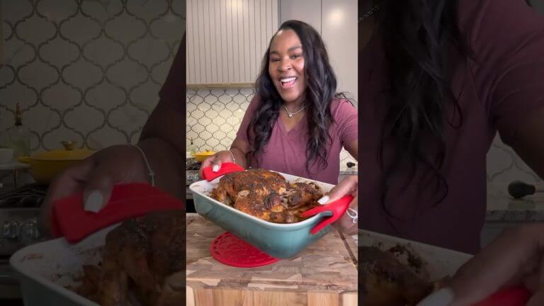 Oven Roasted Chicken! #recipe #cooking #ovenroastedchicken #ovenbakedchicken #chickenrecipes