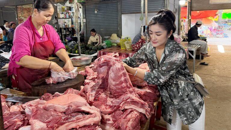 Market show: Buy pork and cook Prahok ktiss | Yummy pork recipe