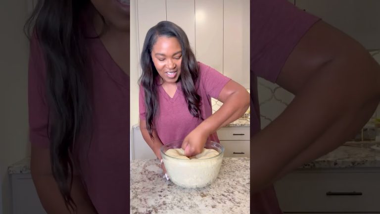 Dinner Roll Recipe #homemaderolls #dinnerrolls #dinnerrollsrecipe #recipe #cooking #foodie