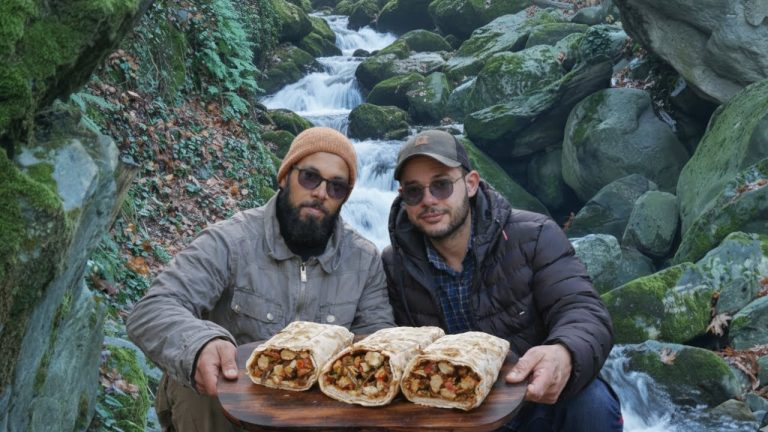 Extreme River BBQ: Lamb Heart & Beef Kidney Tacos by the Waterfall 🌊🔥