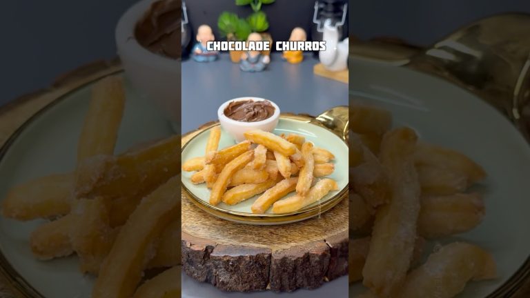 Crispy Chocolate Churros Recipe 🍫 #churros #shorts #quicksnacks #recipe #dessert #ytshorts #viral