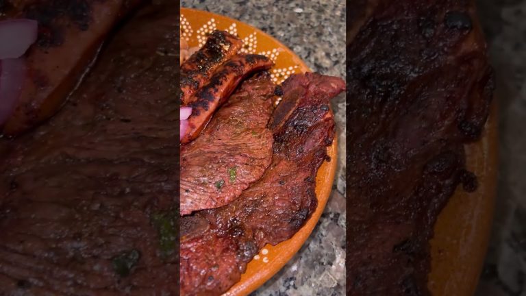 Just your standard Mexican weekend dinner 😂🇲🇽 bbq #carneasada #grilling #mexicanfood
